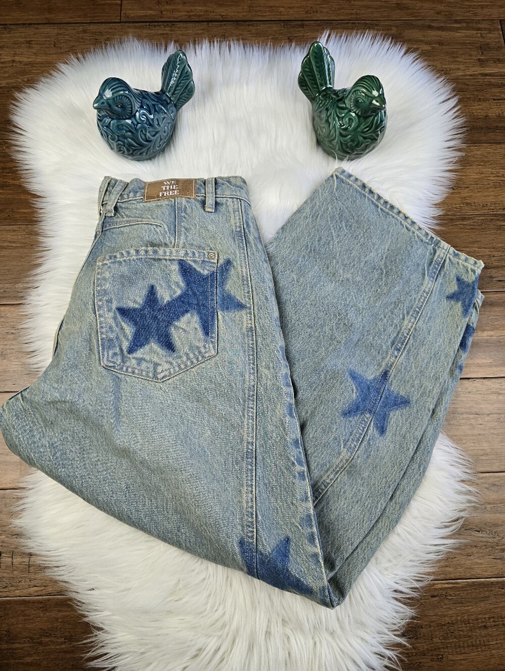 We The Free RARE Shadow Star Good Luck Barrel Jeans 28 - Picture 11 of 16